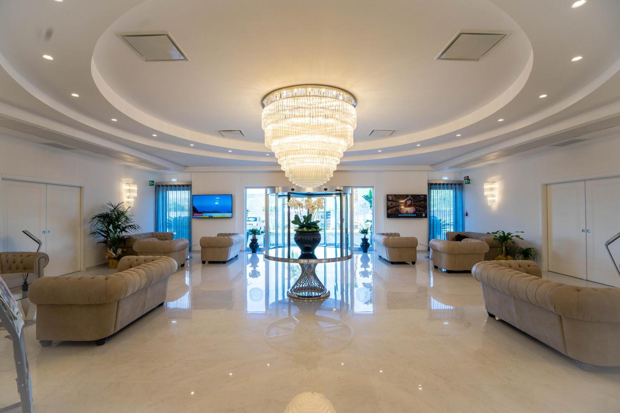 Pm Hotel Catanzaro Dış mekan fotoğraf