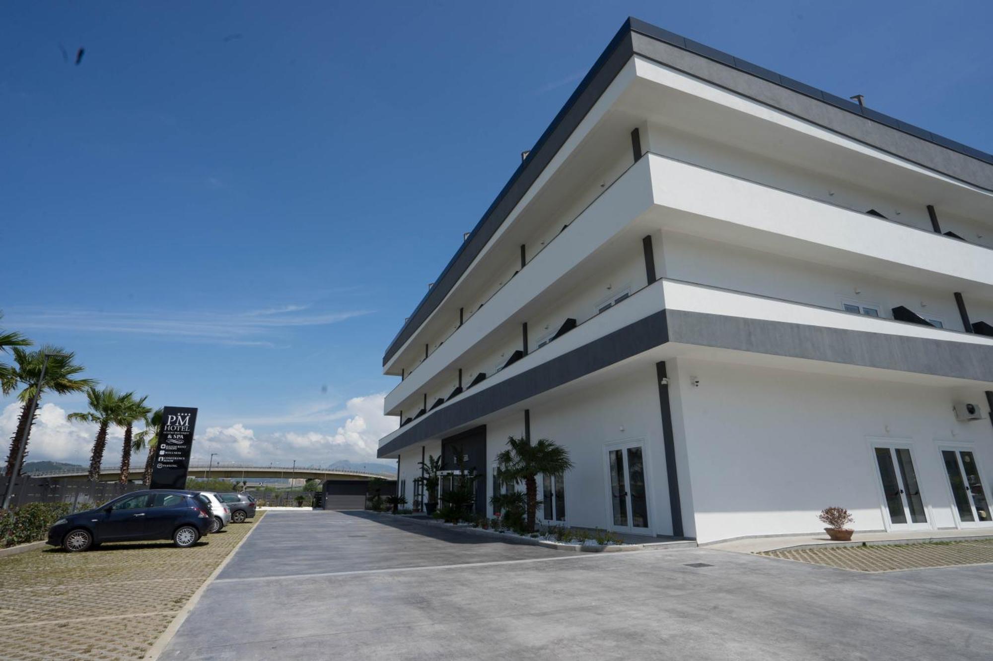 Pm Hotel Catanzaro Dış mekan fotoğraf